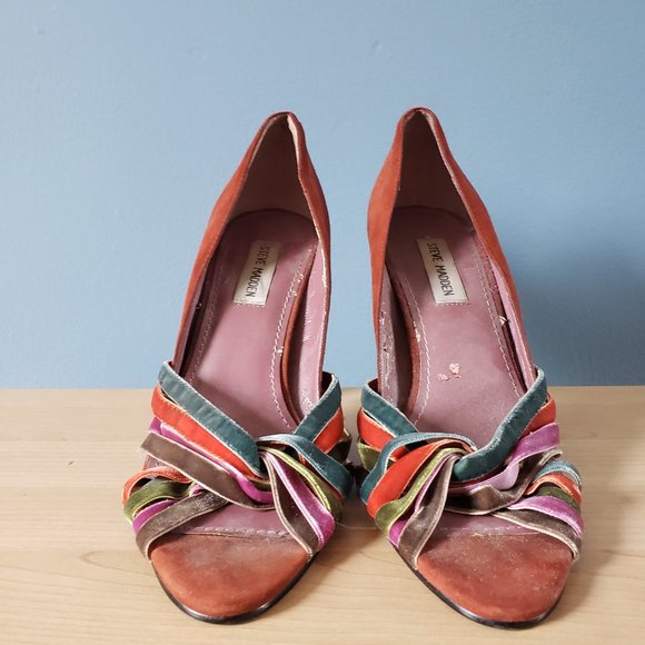 Steve Madden Velvett Peep-toe Suede Heels/ Size 9 - Picture 2 of 7